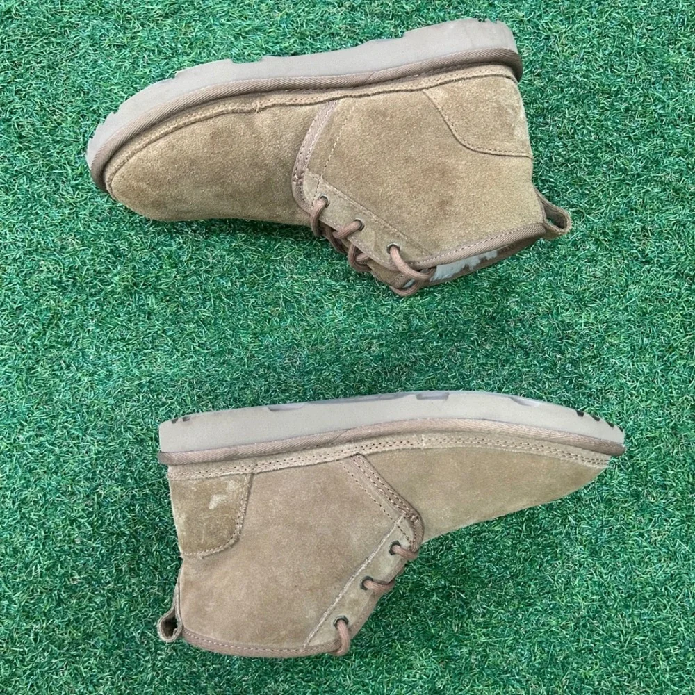 UGG neumel lace